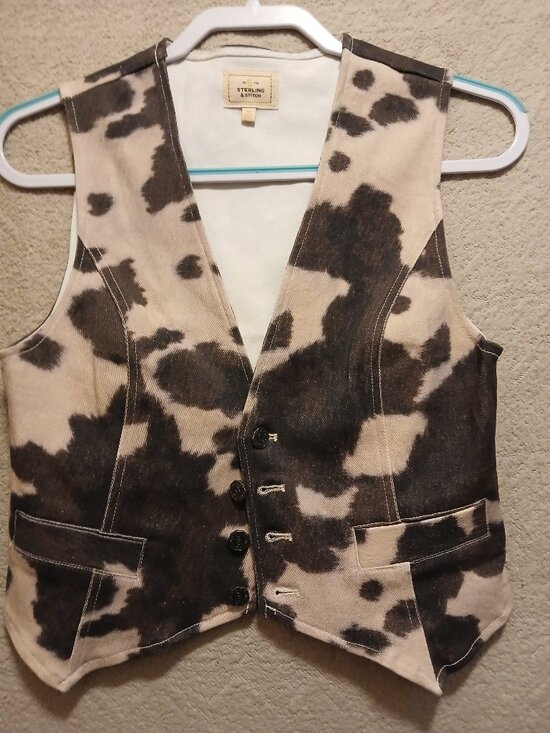 Sterling & Stitch Jackets & Blazers - Brown and tan cow print vest